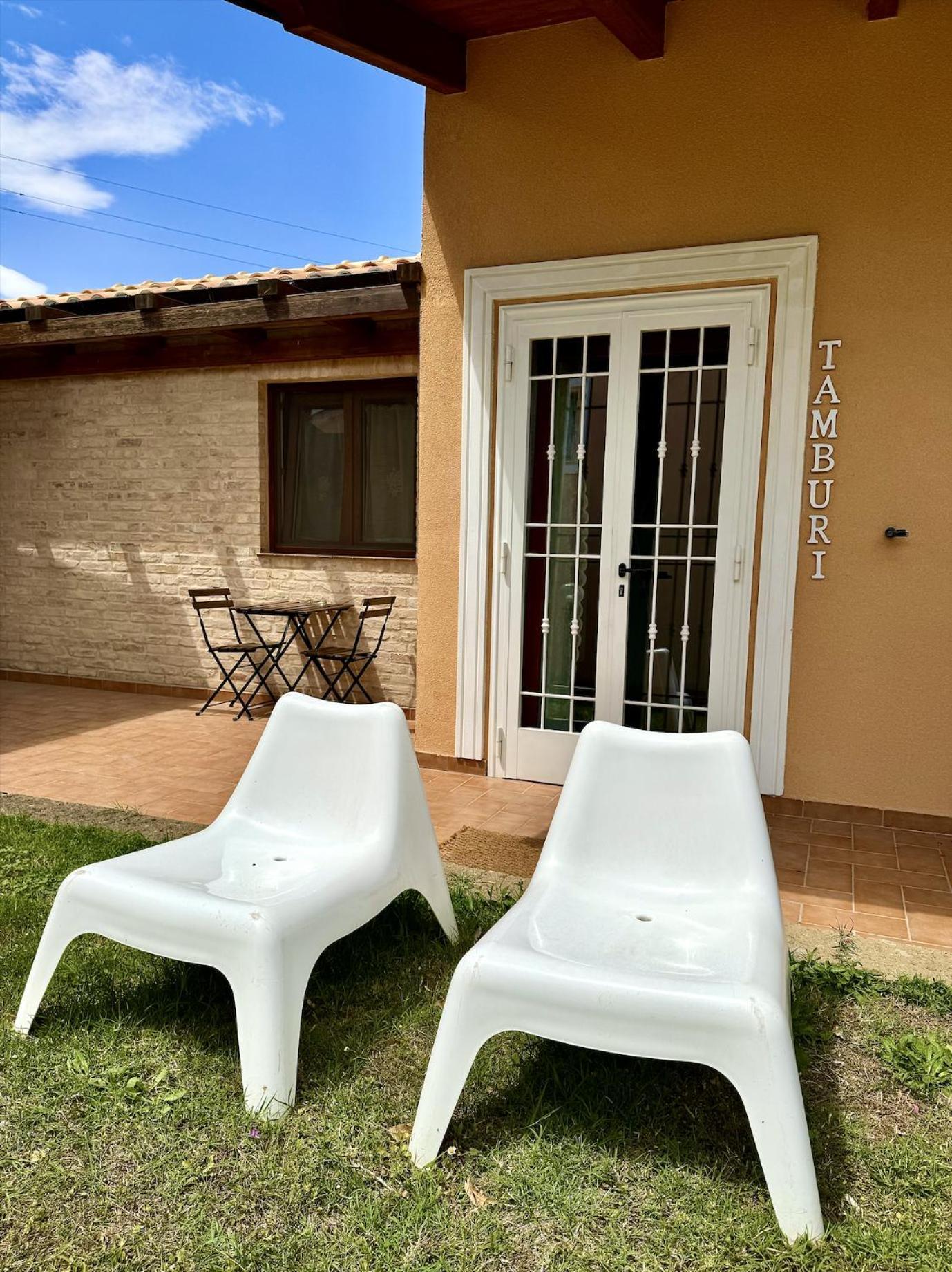 נומאנה Agriturismo Le Grange מראה חיצוני תמונה