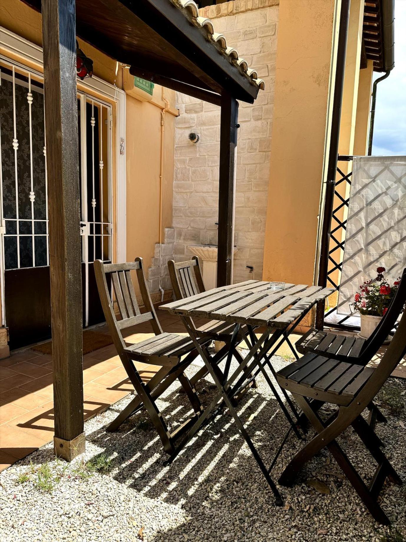 נומאנה Agriturismo Le Grange מראה חיצוני תמונה