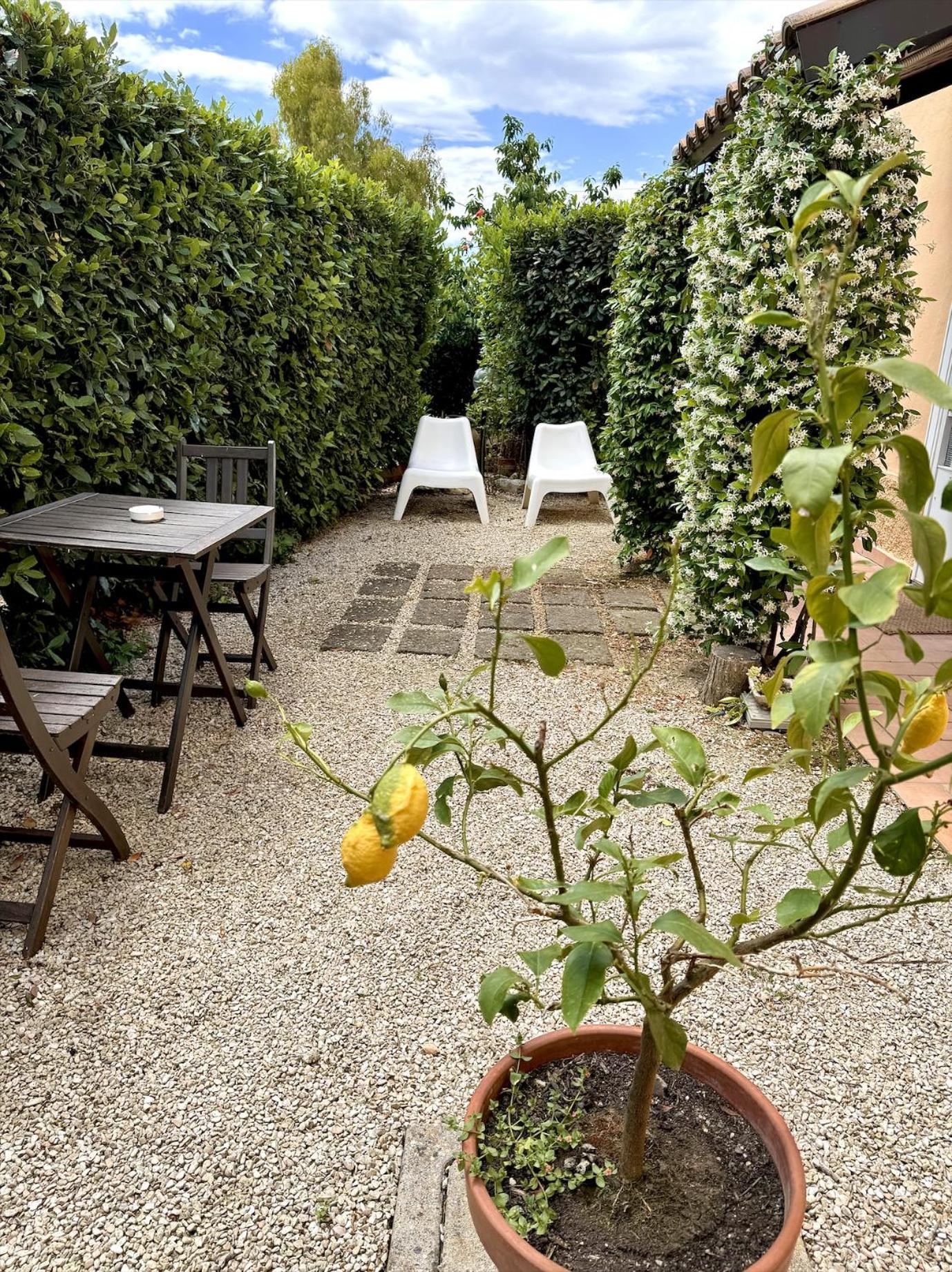 נומאנה Agriturismo Le Grange מראה חיצוני תמונה